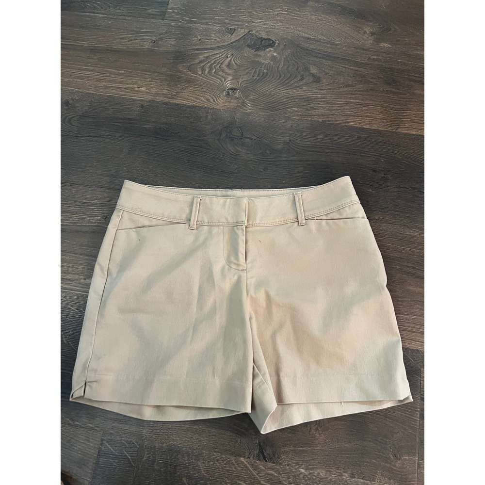 The Limited Women Khaki Chino Shorts Tan Mid Rise Stretch Size 4